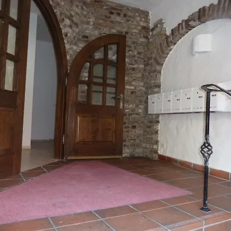 瑞拉克斯酒店 宾馆 奥芬巴赫