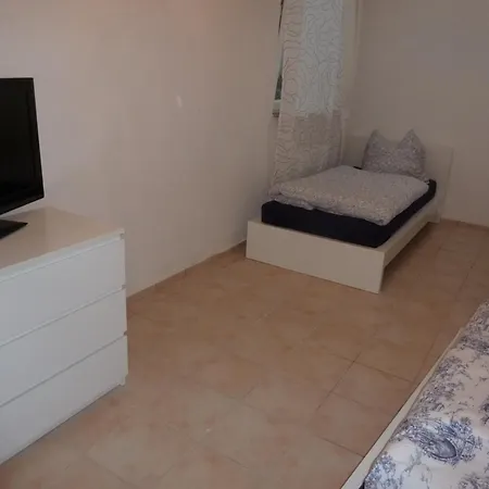 宾馆 瑞拉克斯酒店 2*