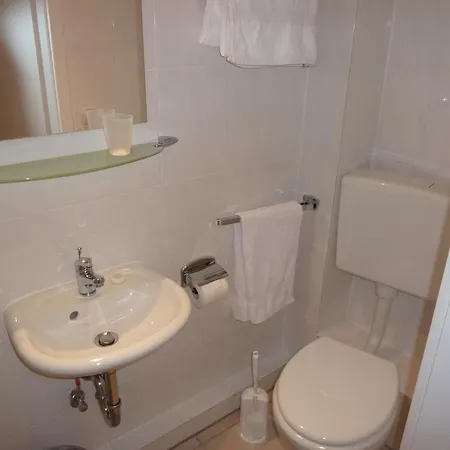 瑞拉克斯酒店 奥芬巴赫